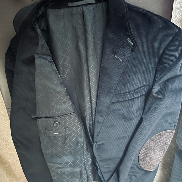 GUCCI Man’s black corduroy jacket w/ brown leather textured collar and elbows - Picture 4 of 17